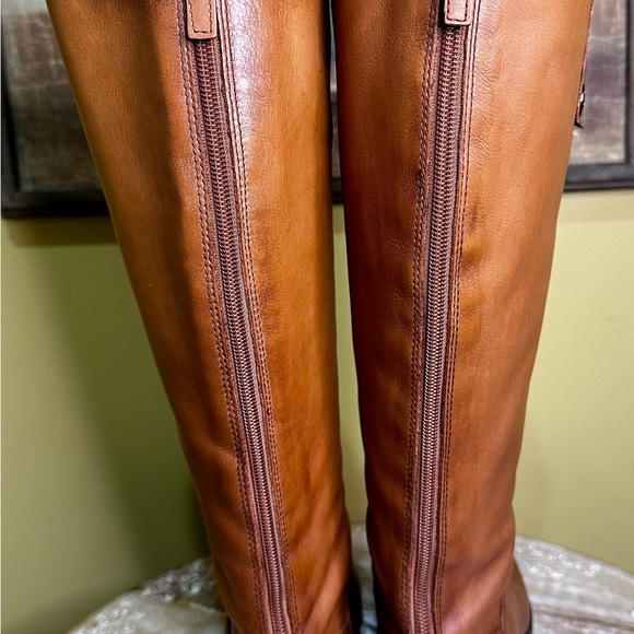 EUC Sam Edelman “Penny” Riding Boot Whiskey” Size 6/6.5 (fits me like a snug 7) - Picture 6 of 13